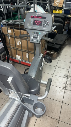 Life fitness bike recline ligfiets