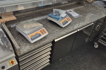 Afbeelding van Complete pizza koelwerkbank met saladiere 200 cm