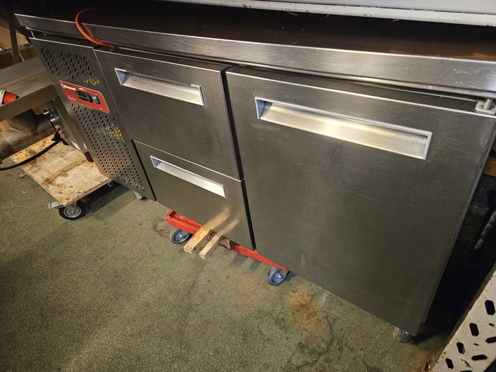 Diamond koelwerkbank 1 deurs / 2 laden