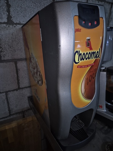 Warme chocomel machine