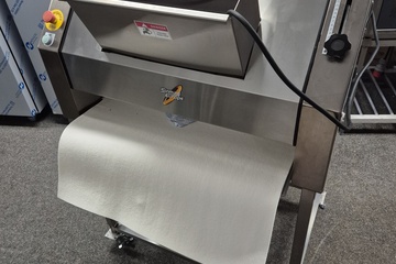 Afbeelding van Stokbroodmachine op rvs onderstel nieuw