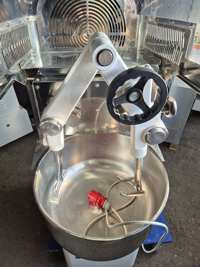 Domino twin tech 40 double arm mixer