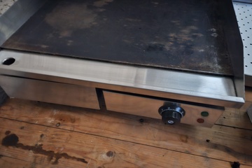 Afbeelding van Bakplaat 220v 56x45