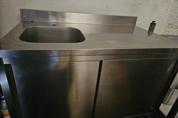 Afbeelding van Spoeltafel met schuifdeuren 120x60cm