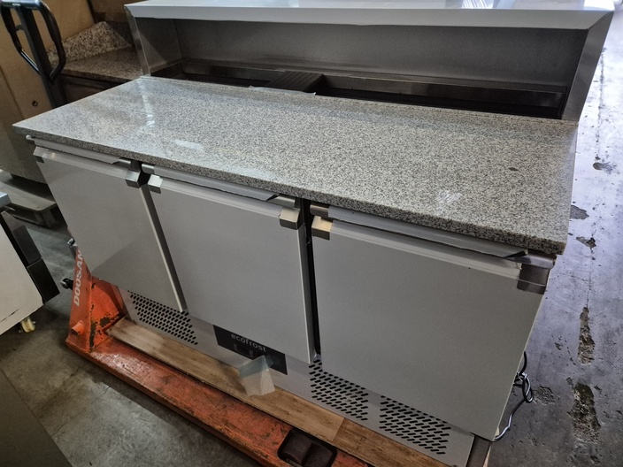 Nieuwe pizza werkbank Ecofrost