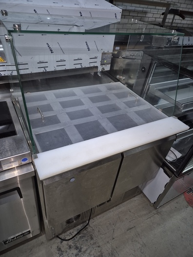 Saladette broodjescounter