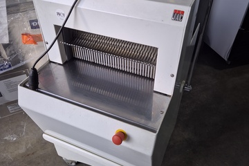 Afbeelding van Broodsnijmachine JAC Duro 12 mm