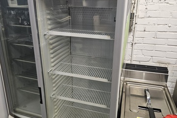 Afbeelding van Glasdeur vrieskast 68x65x200cm