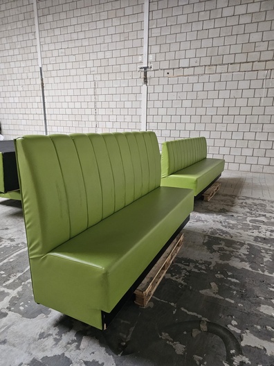 Horeca meubilair restaurant banken partij