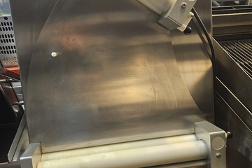 Afbeelding van Pizza deegrolmachine 40 cm