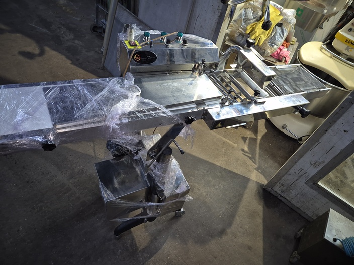 ICB ICBELT enrobing belt chocolate