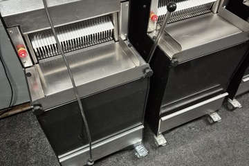 Afbeelding van 2 ABO broodsnijmachines 12,5 mm