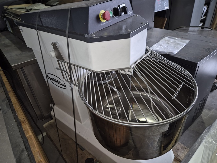 DEEGMENGER 75L demo model