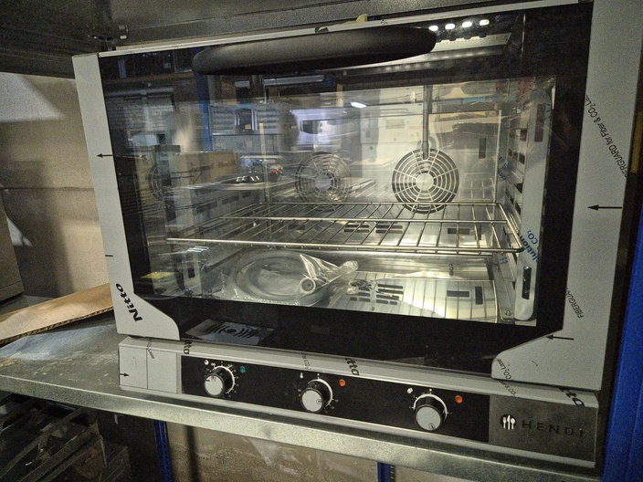 Oven met stoominjectie Hendi nieuw