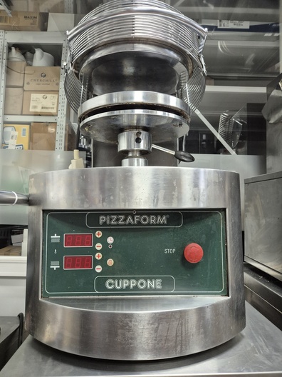 Pizzapletter pizzaform Cuppone 380v