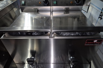 Afbeelding van Nieuwe friteuse tafelmodel 230v