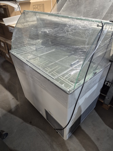 SCHEPIJSVITRINE CORSICA 6X5 LTR nieuw