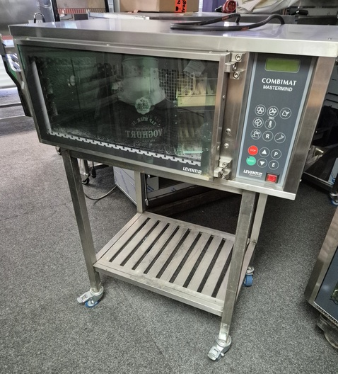 Oven Leventi Combimat 6040 op rvs onderstel 220v
