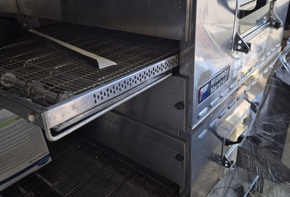 Afbeelding van Pizzeria ovens steamers koelingen nieuw en gebruikt Amsterdam
