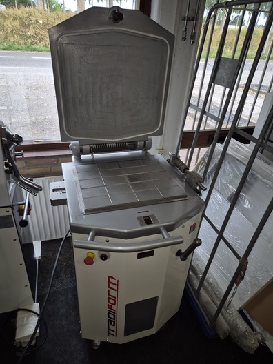 Diviseuse Tradiform JAC