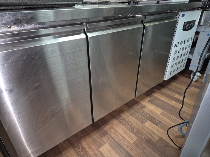 rvs koelwerkbank 3 drs