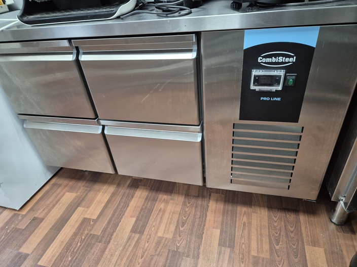 Koelwerkbank 4 laden