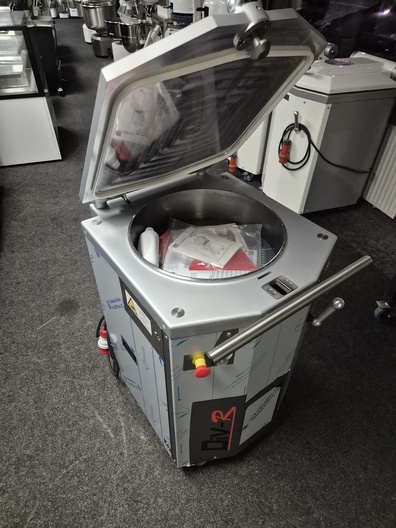 Nieuwe diviseuse deegverdeler DIV-R 20 R JAC bakery