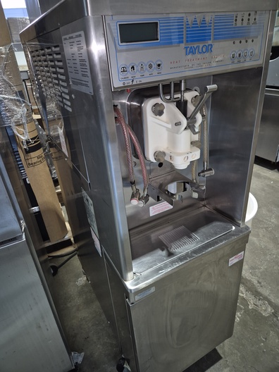 Milkshakemachine Taylor