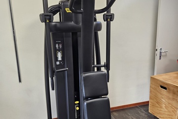 Afbeelding van Technogym combi rear delt / pectoral