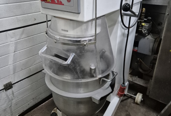 Afbeelding van Bakkerijmachines uit beëindiging en nieuwe machines te Amsterdam-Zuid