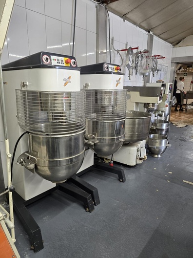 Planetary mixer 80 L