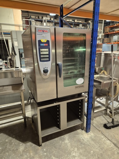 Combisteamer Rational SCC 10 laags op  gas