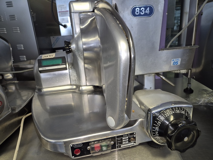 Berkel 834S snijmachine