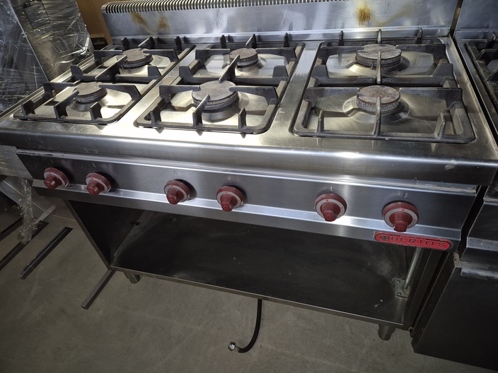 Gasfornuis 6 pits op open kast