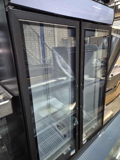 VRIESKAST display 2 drs nieuw