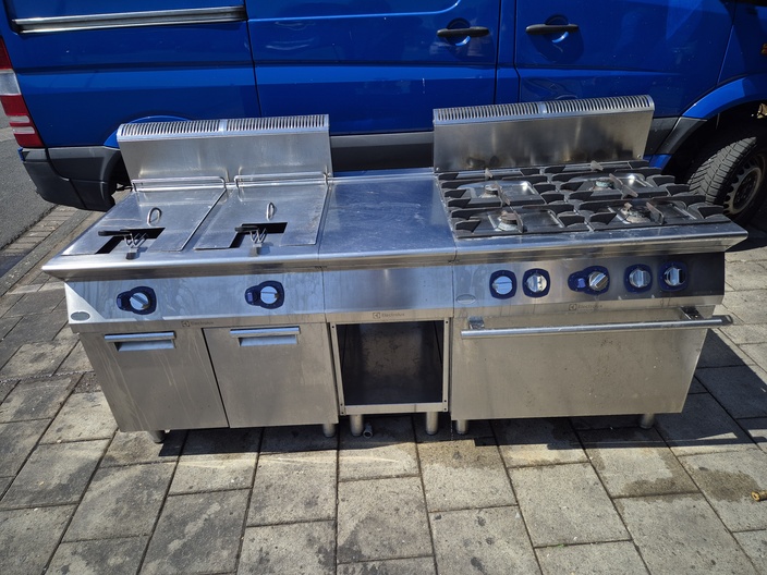 Bakwand Electrolux friteuse en gasfornuis met oven, E7FRGH2GF0